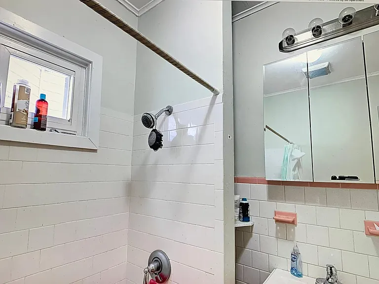 378 Washington St #3Z — Photo 4