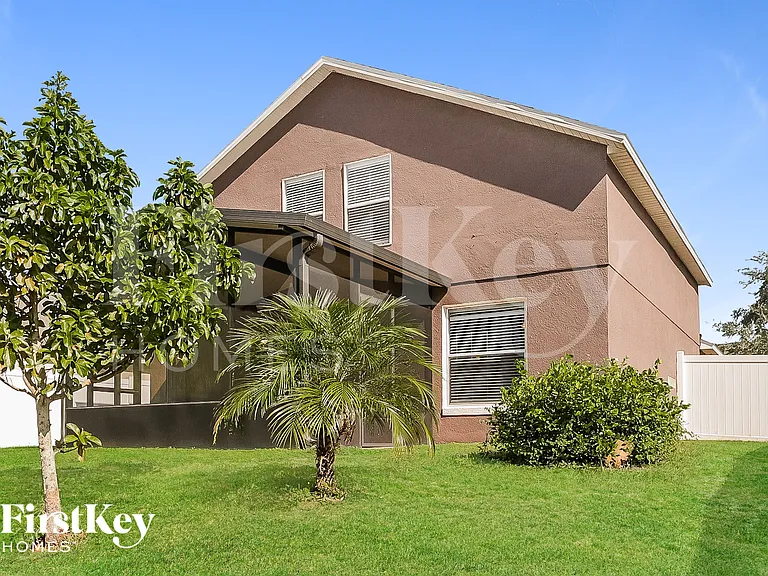 945 Kenbar Ave — Photo 15