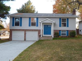 1 Sherri Ln, Saint Peters, MO