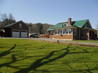 1300 Fincastle Tpke, Tazewell, VA 24651