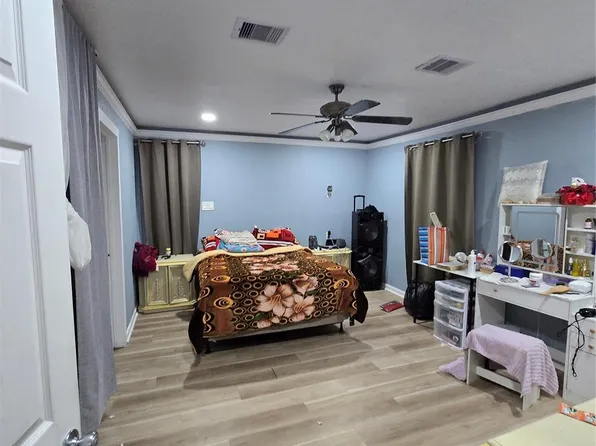 908 County Road 340, Cleveland, TX 77327