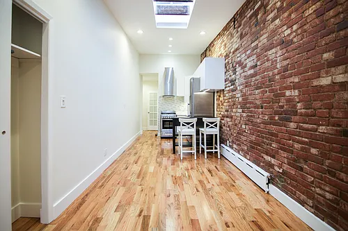 583 Meeker Ave #3L Photo 1