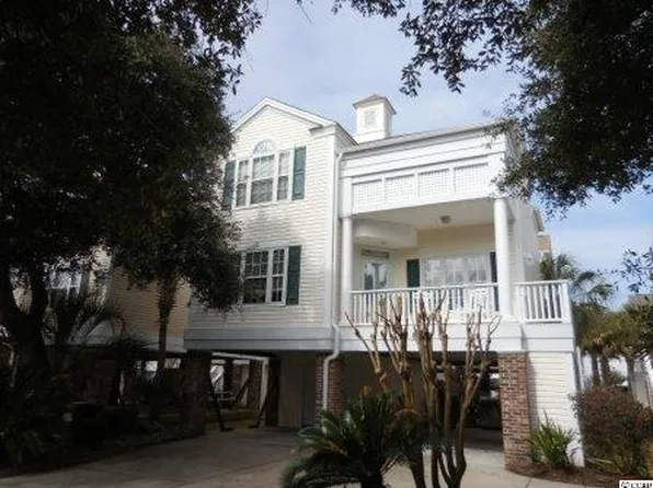 208 Willow Dr S, Myrtle Beach, SC 29575