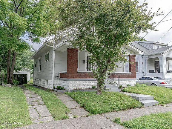 3rd image of 705 N Barbee Way