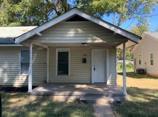 2416 Sanders Ave, Charlotte, NC 28216