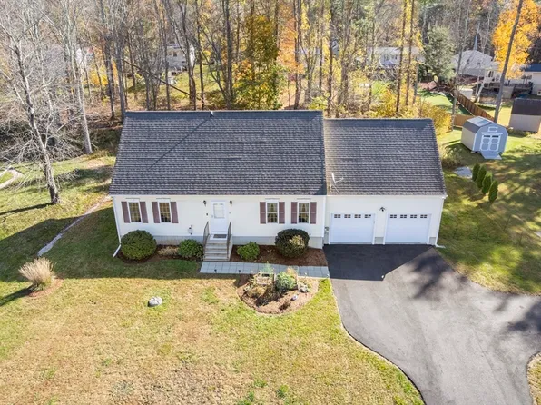 28 Servant Way, Southbridge, MA 01550