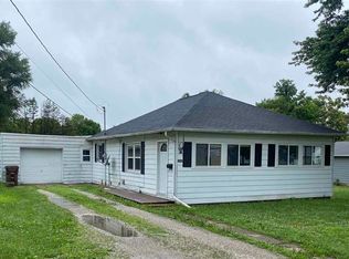 658 S Towne St, Clinton, IN 47842
