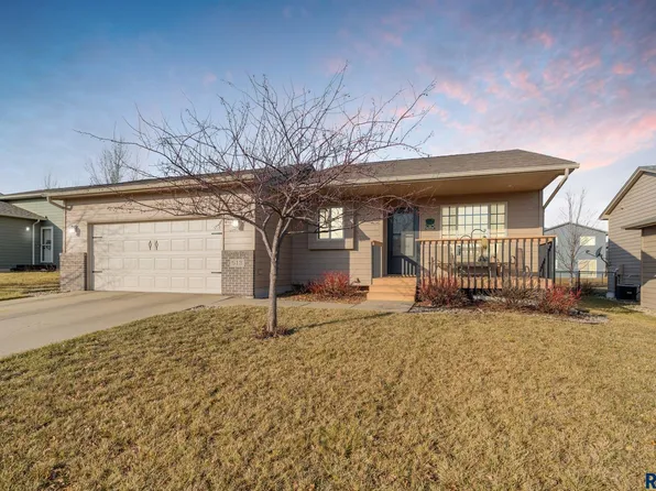 513 S Clearbrook Ave, Sioux Falls, SD 57106