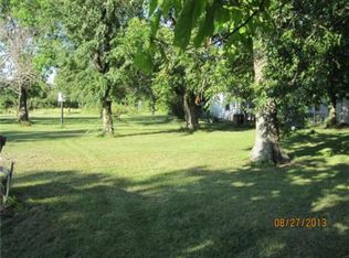 1765 45th St, Bronson, KS 66716