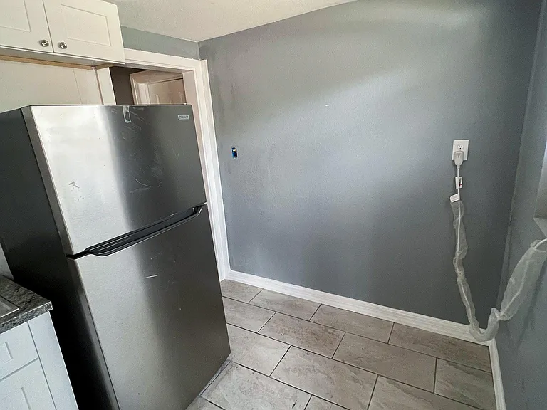 1109 Grant St #1/2 — Photo 9