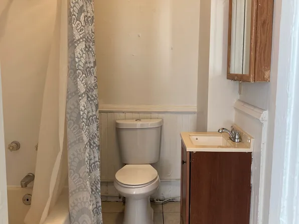 828 German St #4, Erie, PA 16503