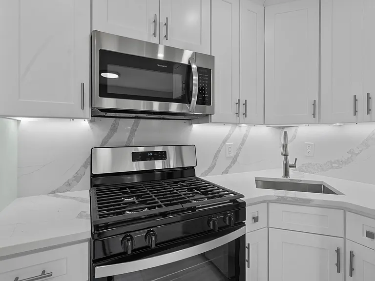 615 Sketch Pl S — Photo 15