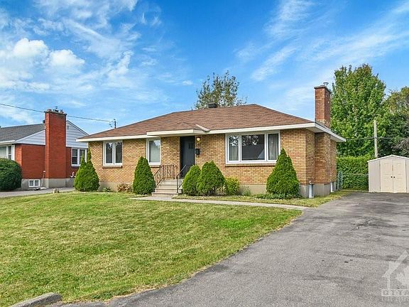 2nd image of 17 Westwood Dr