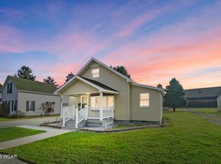 108 Deblanche Ave, Columbus Grove, OH 45830