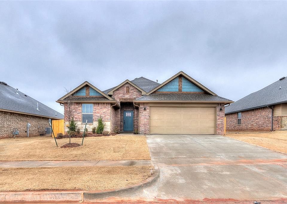 1st image of 4004 Idylbreeze Dr