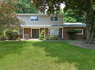 7 Rockingham Rd, Spring Valley, NY 10977