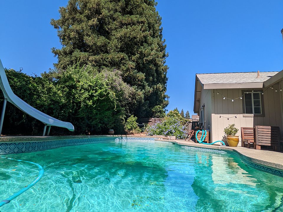 PXL_20220613_231039293_09092022