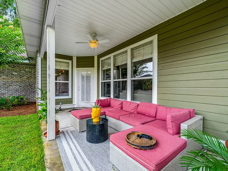 615 Shore Dr — Photo 19