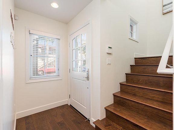 4th image of 377 1st St #2