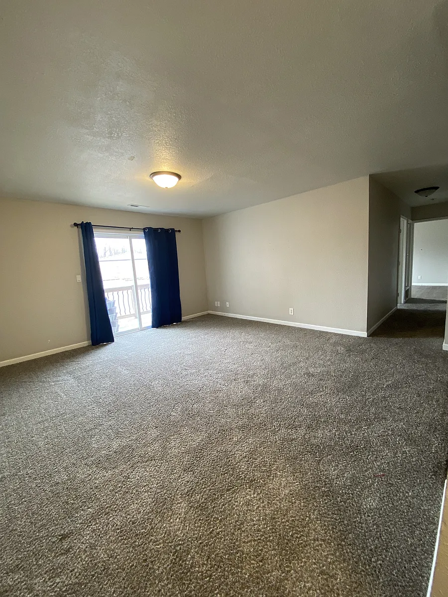 Building Photo - 3 27th St #206