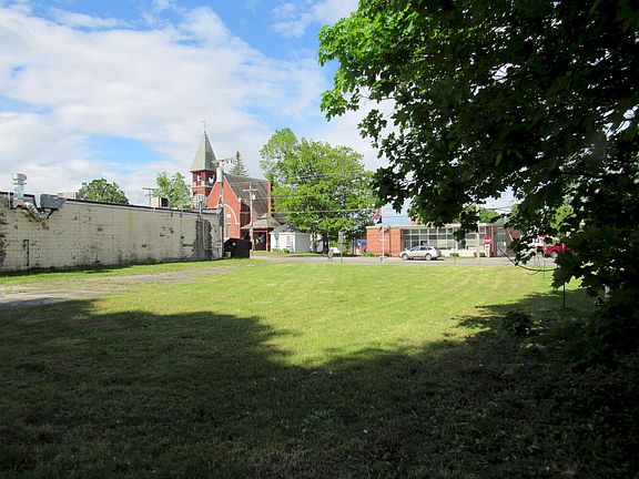5th image of 19 Weston Avenue