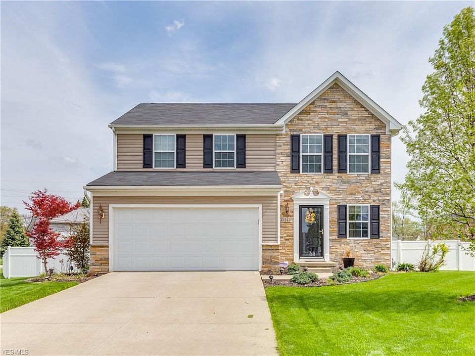 1st image of 8024 Maxim Cir NE