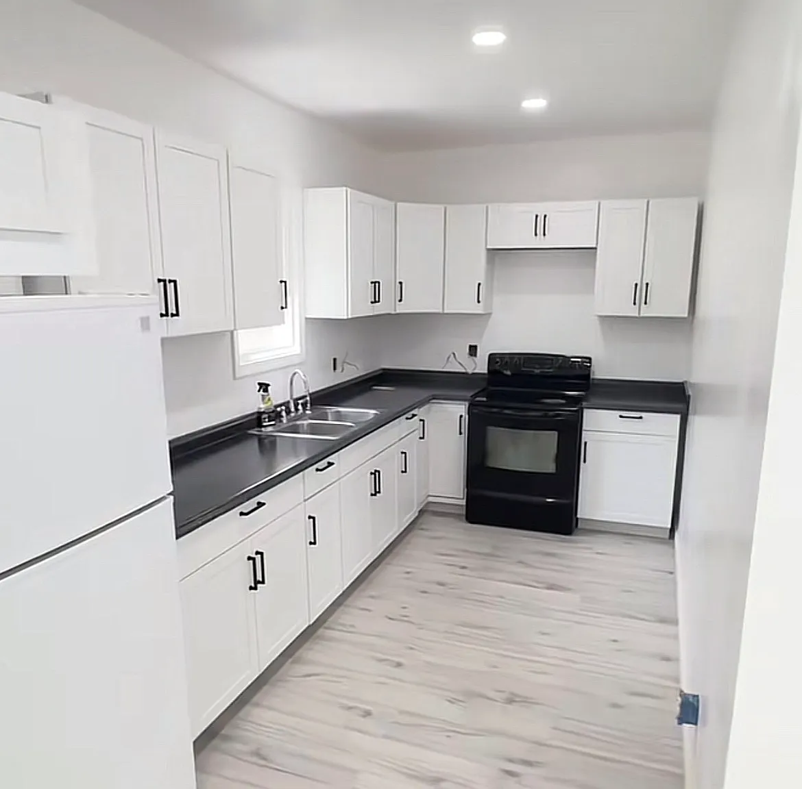 134 Briggs St — Photo 2