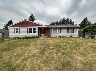 1409 S Gary Dr, Sioux Falls, SD 57103
