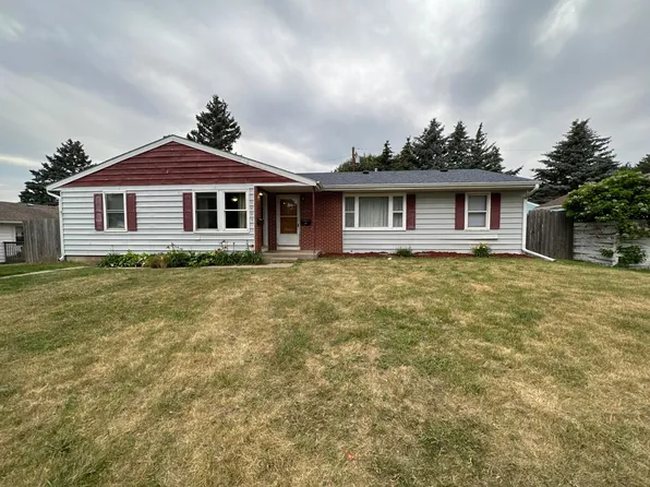 1409 S Gary Dr, Sioux Falls, SD 57103