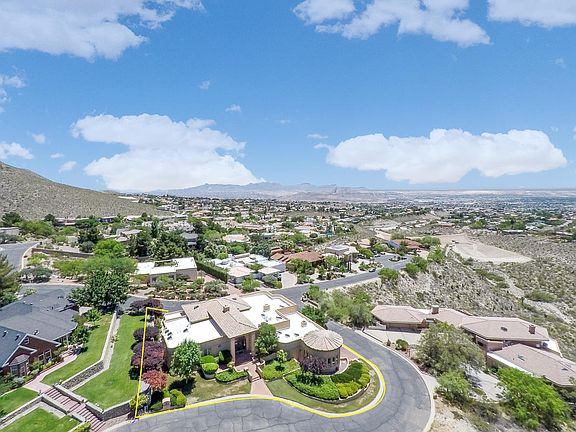 2nd image of 108 Calle Corrales