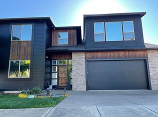 471 Eagle Feather St NW, Salem, OR