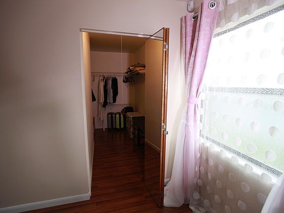 4th image of 8313 E Missionwood Dr