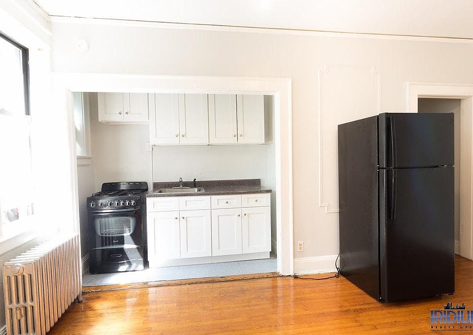 1st image of 88 Palm St #Jr