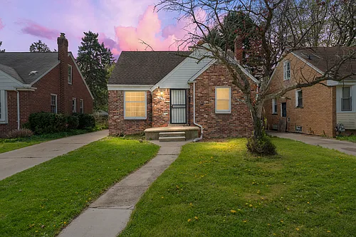 15626 Tacoma St Photo 1