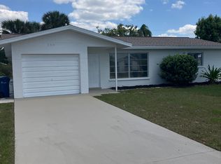 250 Malvern Dr, Venice, FL 34293