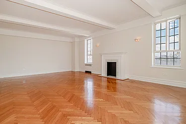 Rented by Rita S Citrin, LREB