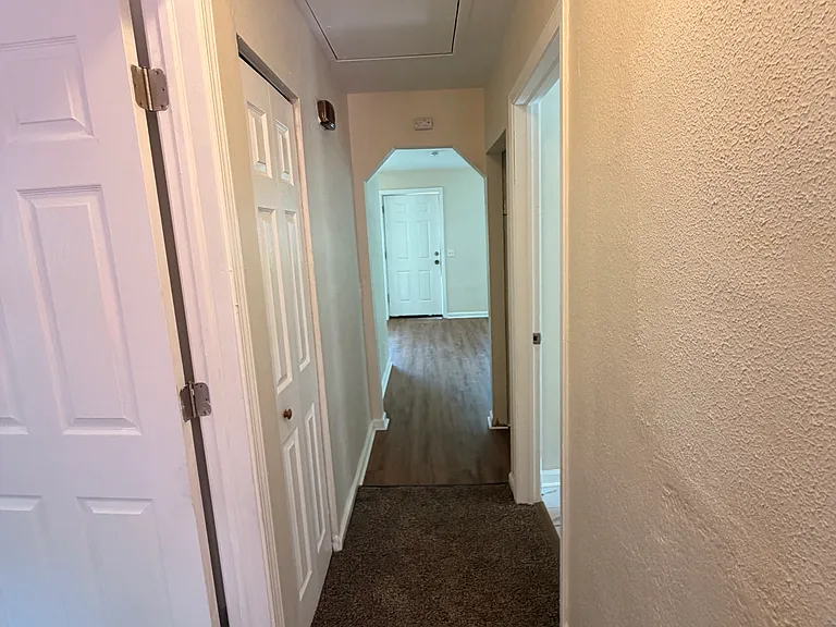 3915 Hoiles Ave — Photo 14