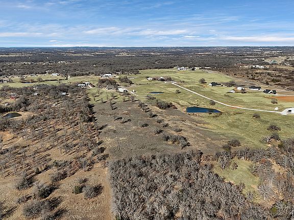 3rd image of 1802 Hlavek Rd