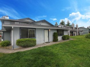 2730 Laukala Pl APT B, Enumclaw, WA 98022