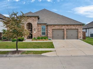 7457 Pondview Ln, Fort Worth, TX 76123