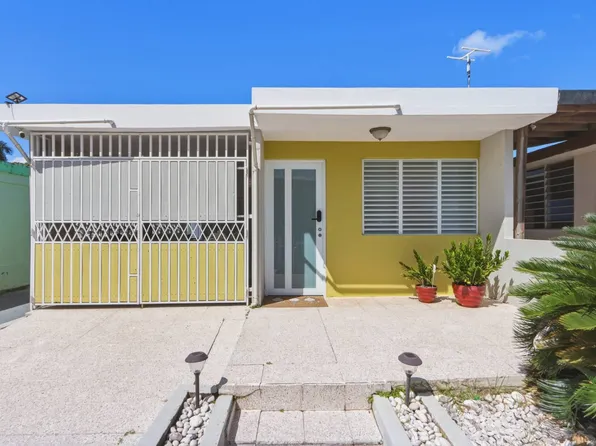 9 Cosmos, Carolina, PR 00979