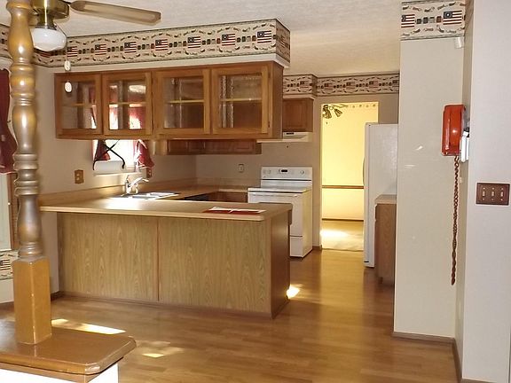 4th image of 9825 Spicewood Pl