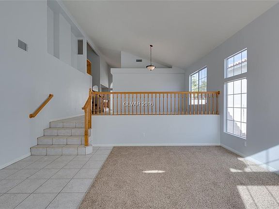 3rd image of 1606 Buffalo Trail Dr