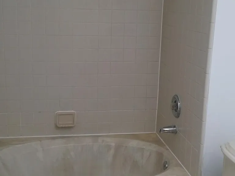 12089 Cobblewood Ln N — Photo 19