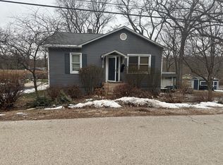 7N054 Jackson Ave, Saint Charles, IL 60174