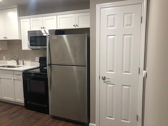 4th image of 212 Wayside Dr