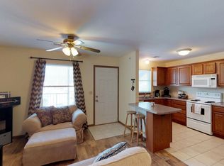 1010 Vattier St APT 1, Manhattan, KS 66502