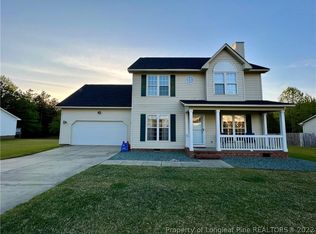 541 Richmond Park Dr, Cameron, NC 28326