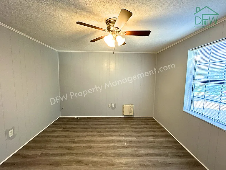 1615 Voirin Rd — Photo 18