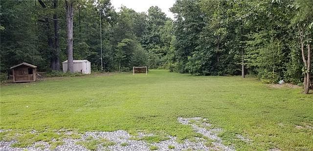 2nd image of 236 Monath Rd